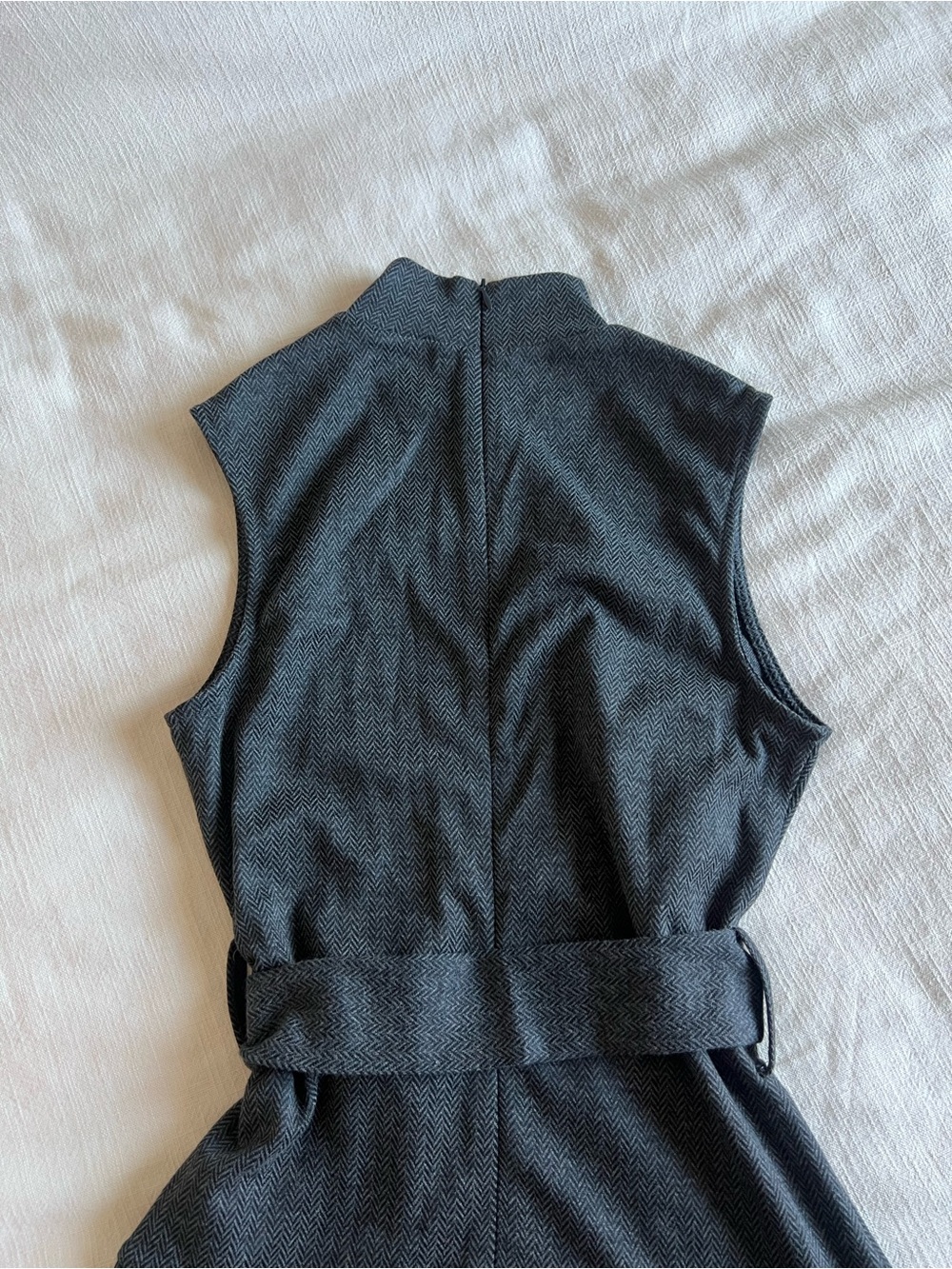 COMMENSE High Neck Sleeveless Belted Maxi Dress ๐ค - Picture 7 of 8